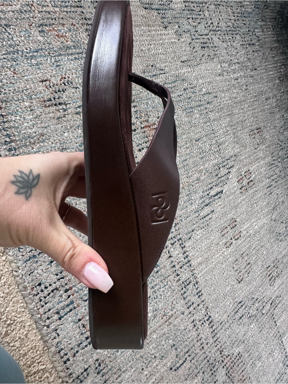 Reformation Eden Platform Thong Sandals — Brown - Picture 4 of 4